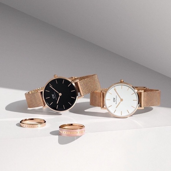 Daniel Wellington Petite Melrose Watch EUC - Picture 4 of 16